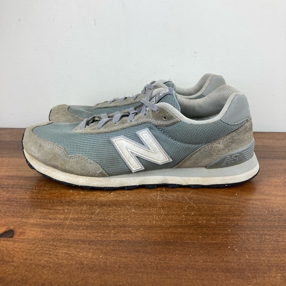 New Balance 515 Classics Grey Suede Mesh Sneakers ML515GRY Men's Size 8D. - Picture 2 of 14